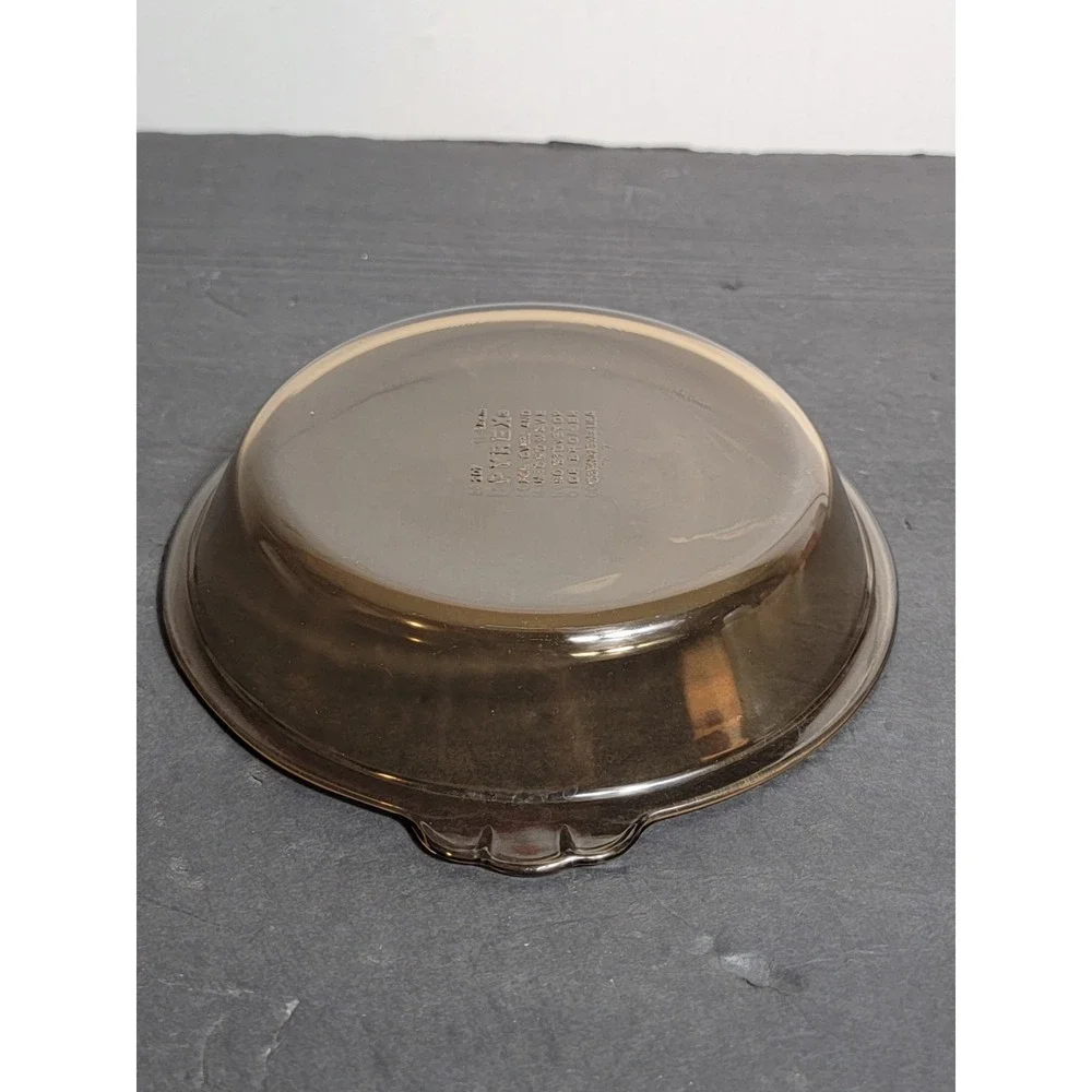 Vintage Amber Pyrex 207 Pie Plate Glass 18cm Corning Scalloped Handles